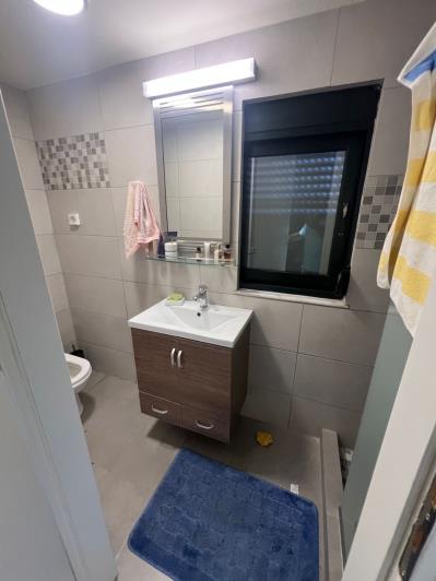 Image No.10-2 Bed House for sale