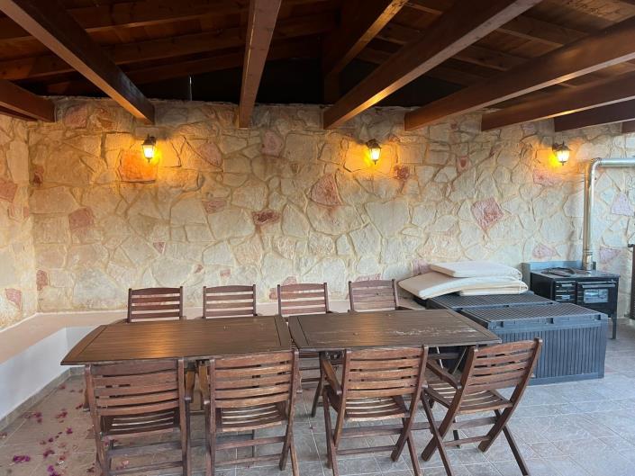 Image No.19-2 Bed House for sale