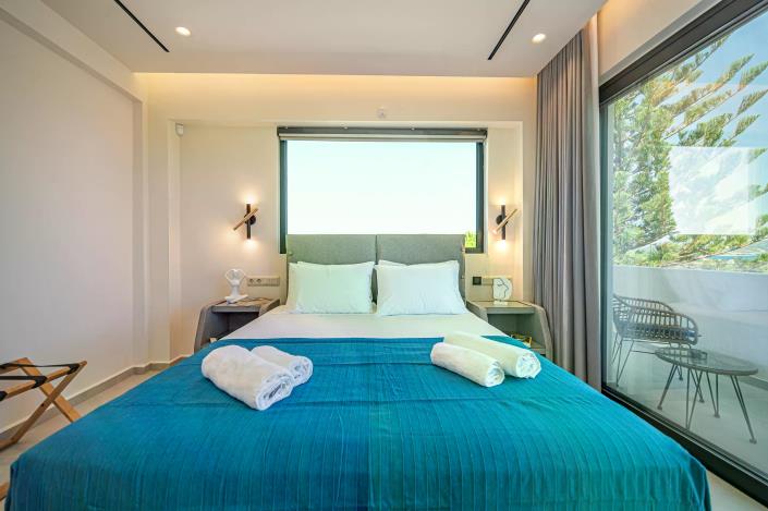 Image No.28-4 Bed Villa for sale