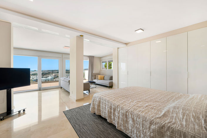 Image No.17-4 Bed Villa for sale