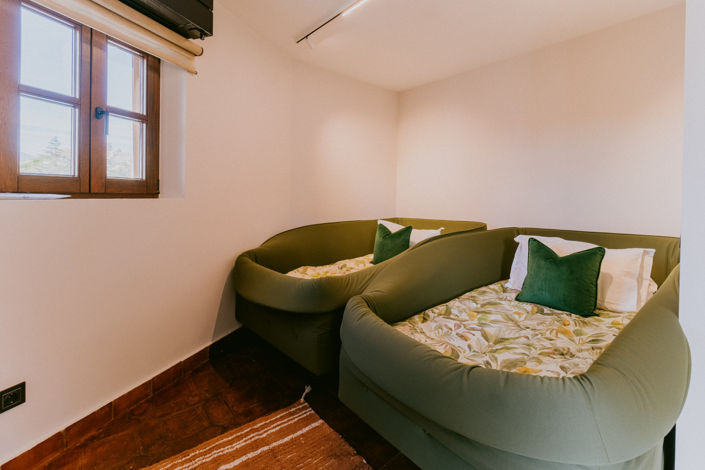 Image No.23-3 Bed Townhouse for sale