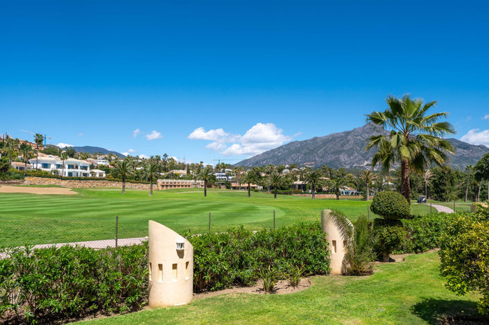 Image No.33-4 Bed Property for sale