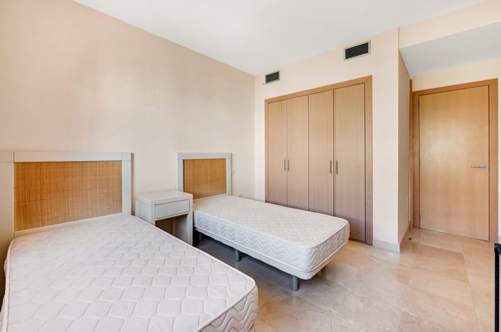 Image No.21-2 Bed Apartment for sale