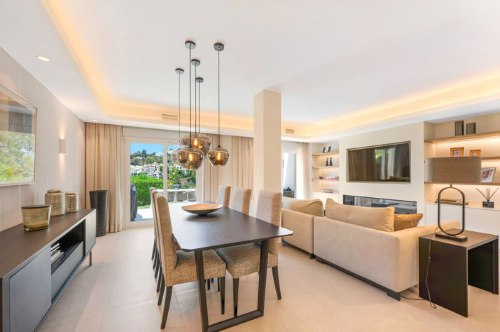 Image No.8-3 Bed Townhouse for sale