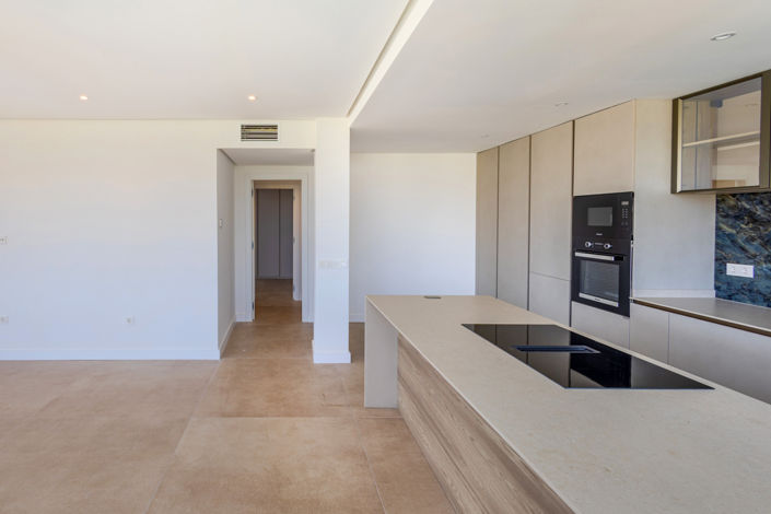 Image No.13-2 Bed Apartment for sale