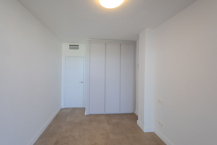 Image No.24-2 Bed Apartment for sale