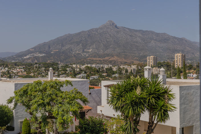 Image No.35-2 Bed Apartment for sale