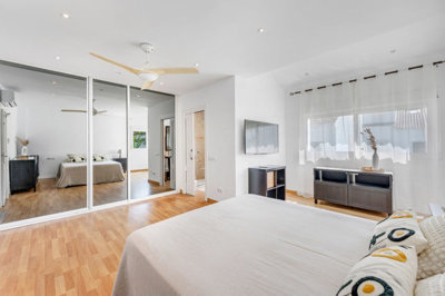 b98le8d7m9k3degpefzhs0lif8u4xzvzhwxtmggyekxx9