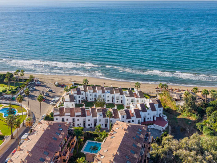 Image No.37-4 Bed Townhouse for sale