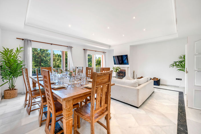 Image No.16-5 Bed Villa for sale