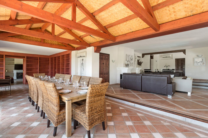 Image No.11-12 Bed Villa for sale