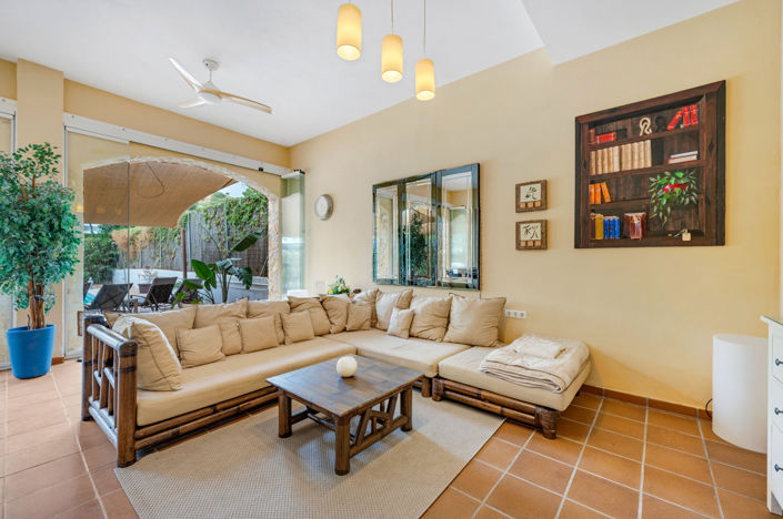 Image No.31-3 Bed House for sale