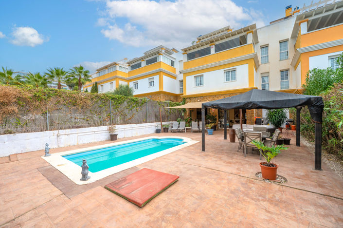 Image No.4-3 Bed House for sale