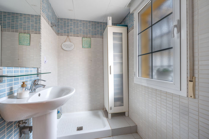 Image No.47-3 Bed House for sale