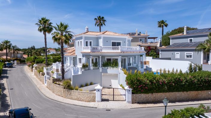 Image No.1-7 Bed Villa for sale