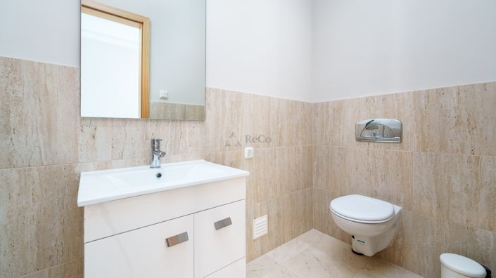 Image No.15-7 Bed Villa for sale