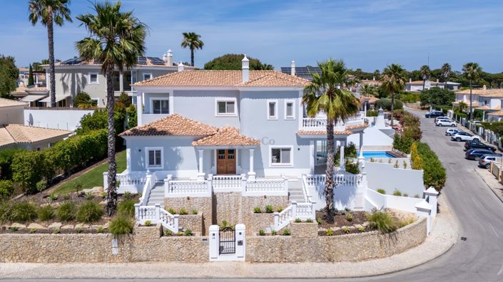 Image No.2-7 Bed Villa for sale