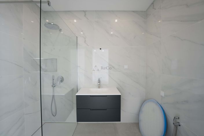 Image No.16-4 Bed Villa for sale