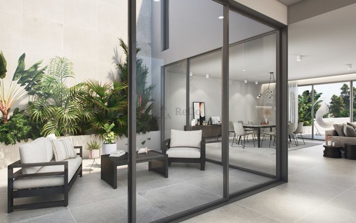 Image No.14-3 Bed Townhouse for sale