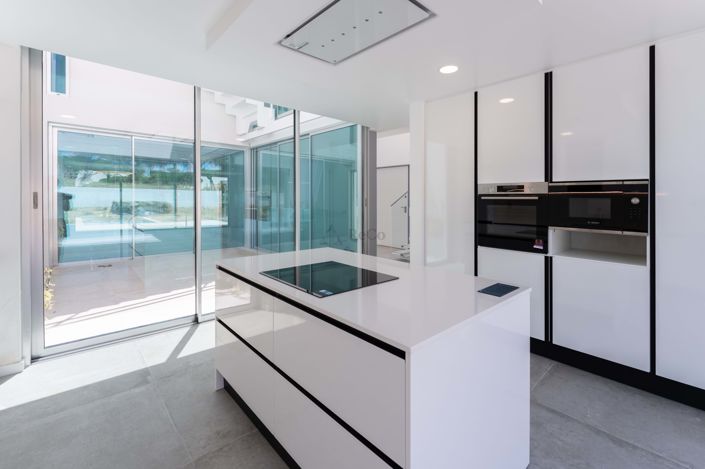 Image No.29-3 Bed Townhouse for sale