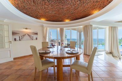 4854-693205-712851930b3075b7180938e680efb254b