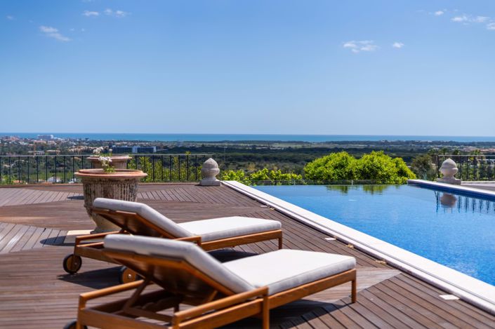 Image No.3-5 Bed Villa for sale