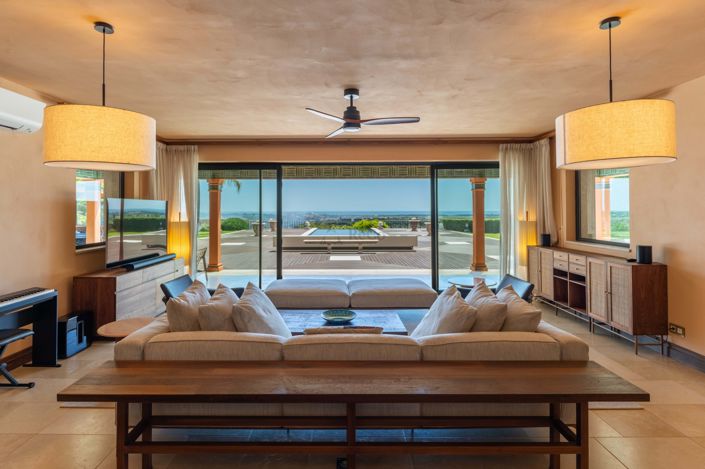 Image No.11-5 Bed Villa for sale