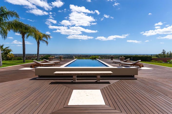 Image No.1-5 Bed Villa for sale