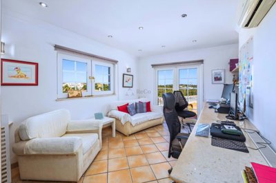 4854-693516-712851930b3075b7180938e680efb254b