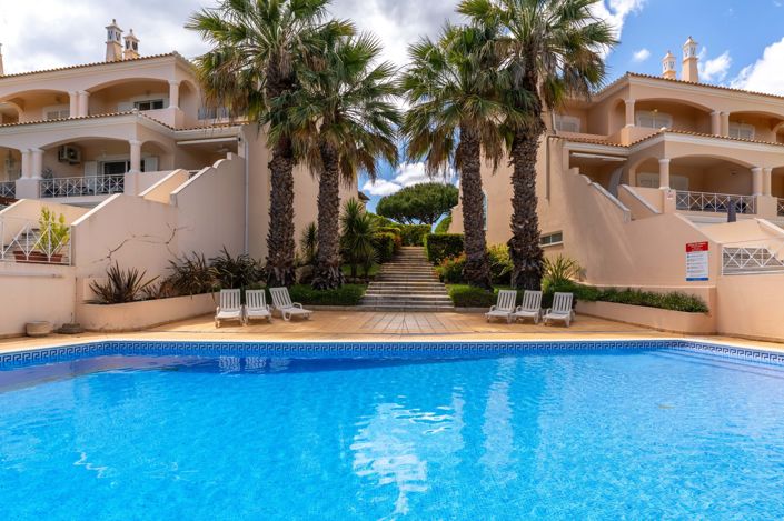 Image No.11-4 Bed Townhouse for sale