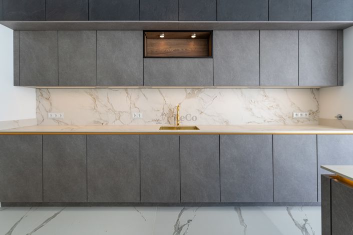 Image No.15-5 Bed Villa for sale