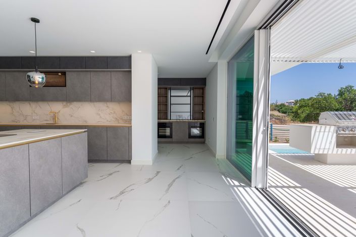 Image No.16-5 Bed Villa for sale