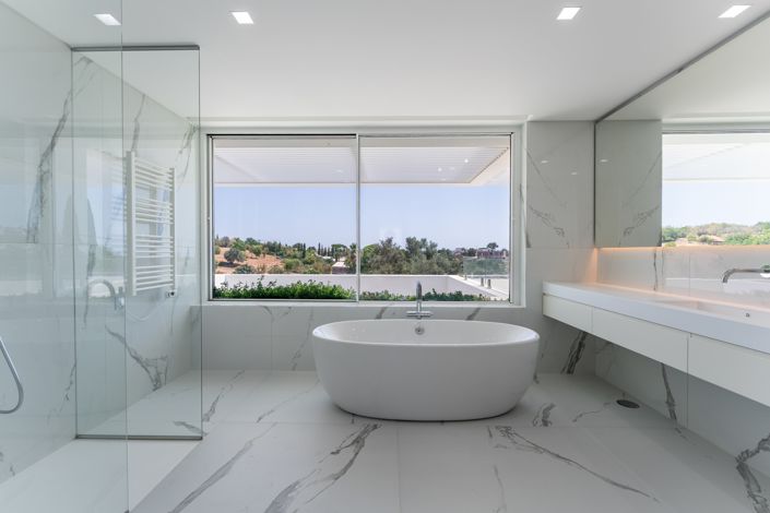 Image No.33-5 Bed Villa for sale