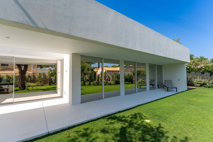 Image No.24-3 Bed Villa for sale