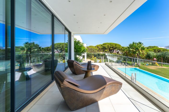 Image No.22-8 Bed Villa for sale