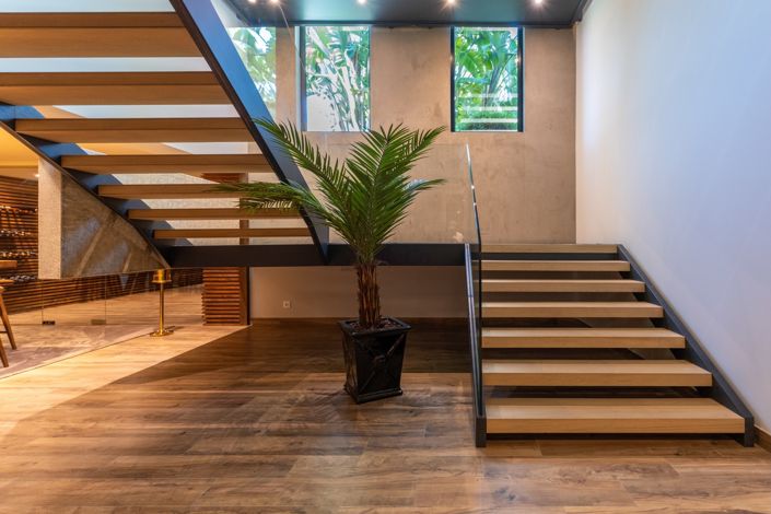 Image No.29-8 Bed Villa for sale