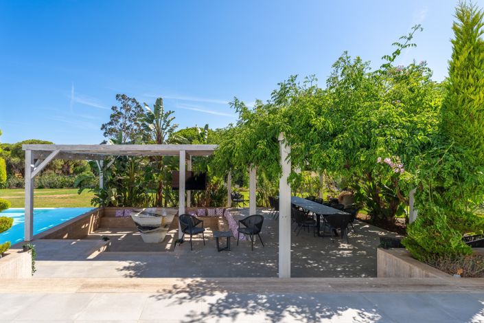 Image No.45-8 Bed Villa for sale