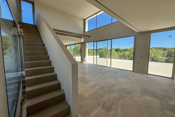 Image No.38-5 Bed Villa for sale