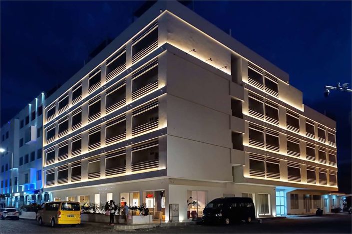 Image No.10-1 Bed Property for sale