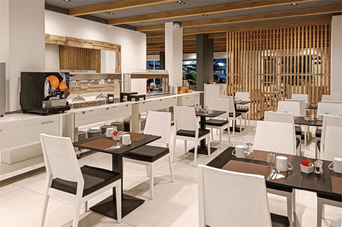 Image No.12-1 Bed Property for sale