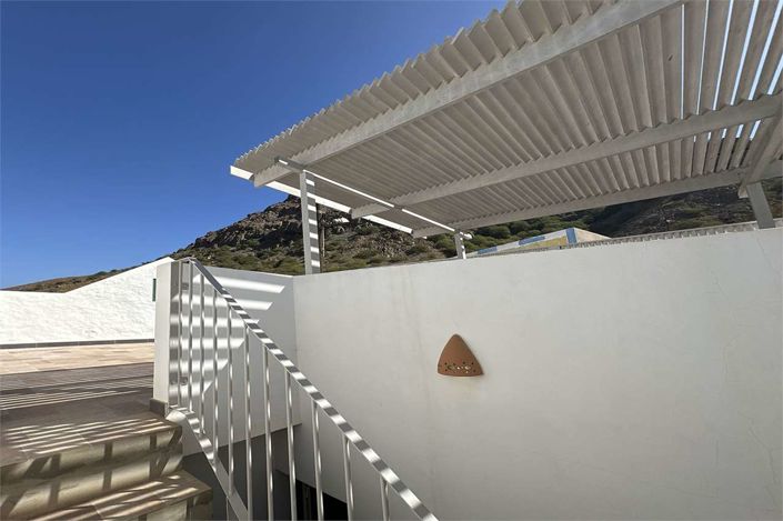 Image No.19-3 Bed Property for sale