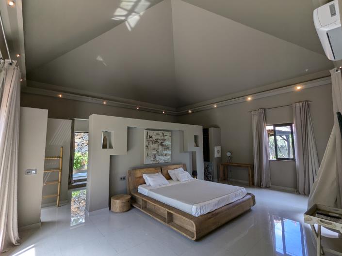 Image No.20-5 Bed Villa for sale