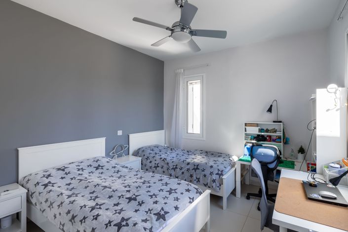 Image No.13-3 Bed House for sale