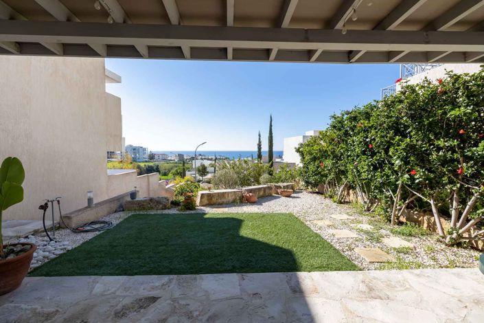 Image No.21-3 Bed House for sale