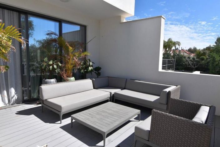 Image No.13-3 Bed House for sale