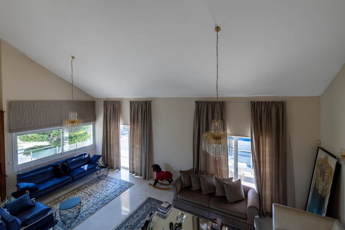 Image No.13-6 Bed House for sale