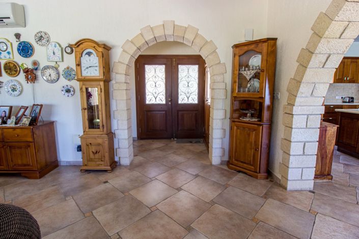 Image No.10-4 Bed Villa for sale