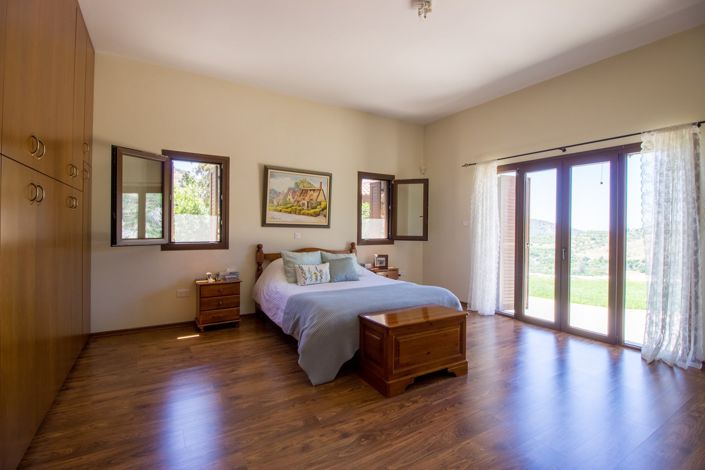 Image No.18-4 Bed Villa for sale