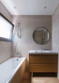 ce2ffde2-c4ee-4ce6-ab63-4e09bec03500