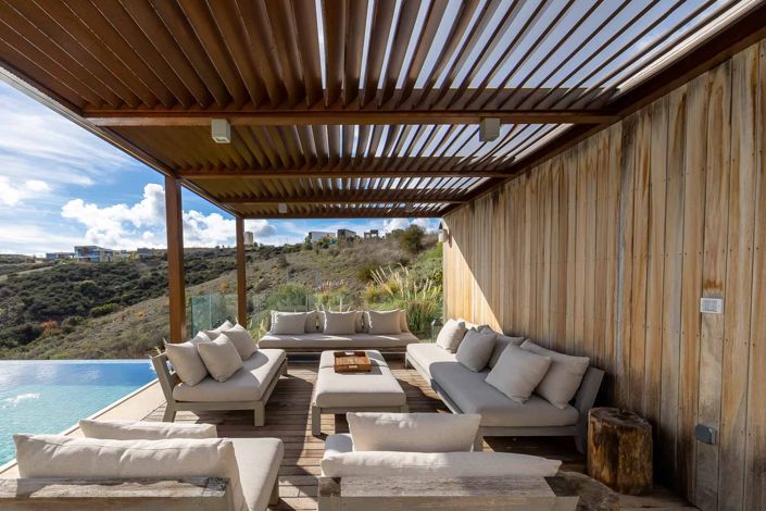 Image No.14-4 Bed House for sale